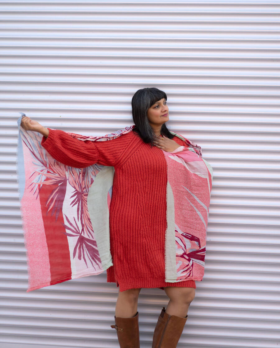 a cycle graphic with four arrows. The arrow on top says "attention". The next arrow says "intention". The next arrow says "surrender". The next arrow says "integration".